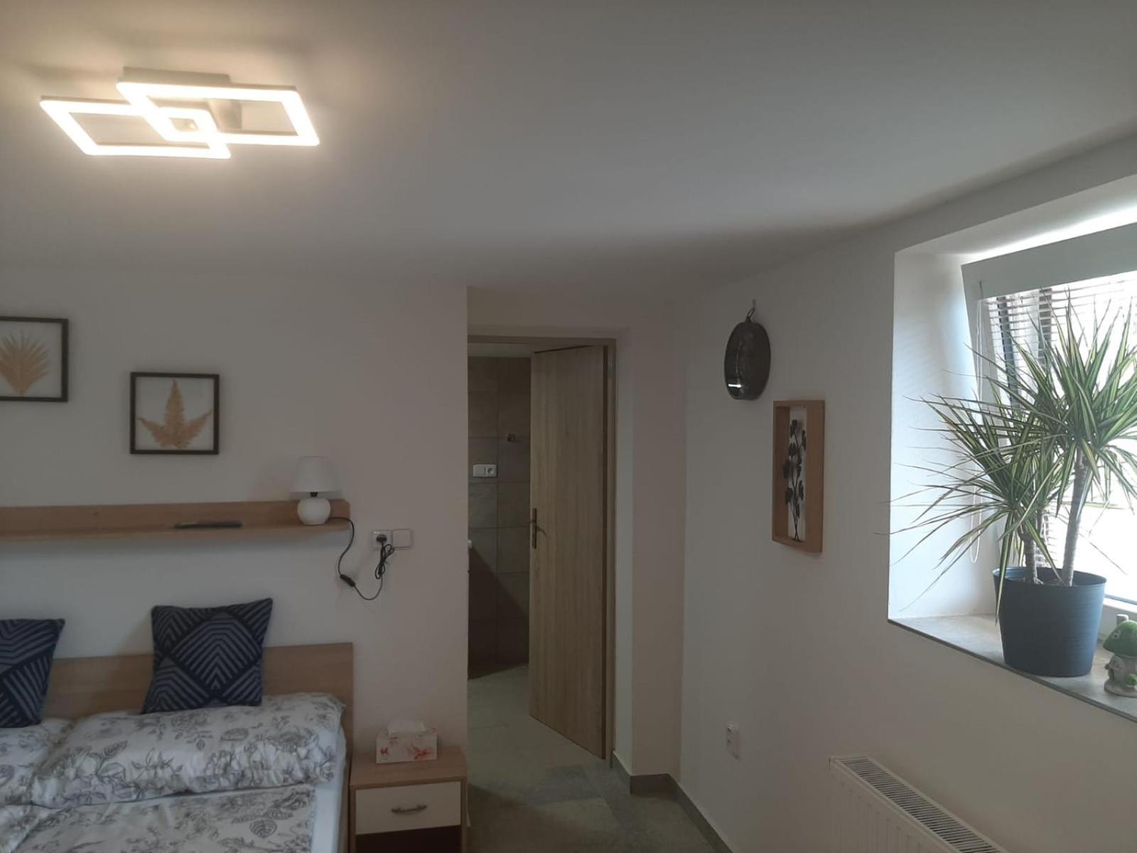 Apartman Luka 2 Buchlovice Luaran gambar